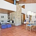 Bmyguest - Country Villa