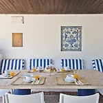 Bmyguest - Country Villa *